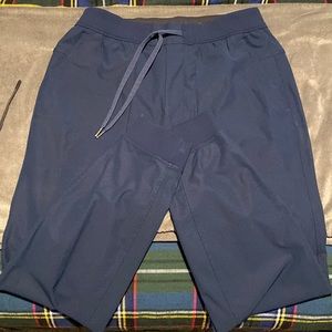 Lululemon pants